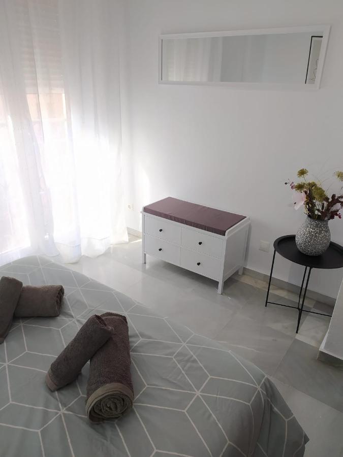 Apartamento Cerca Del Centro Historico De Malaga II ภายนอก รูปภาพ